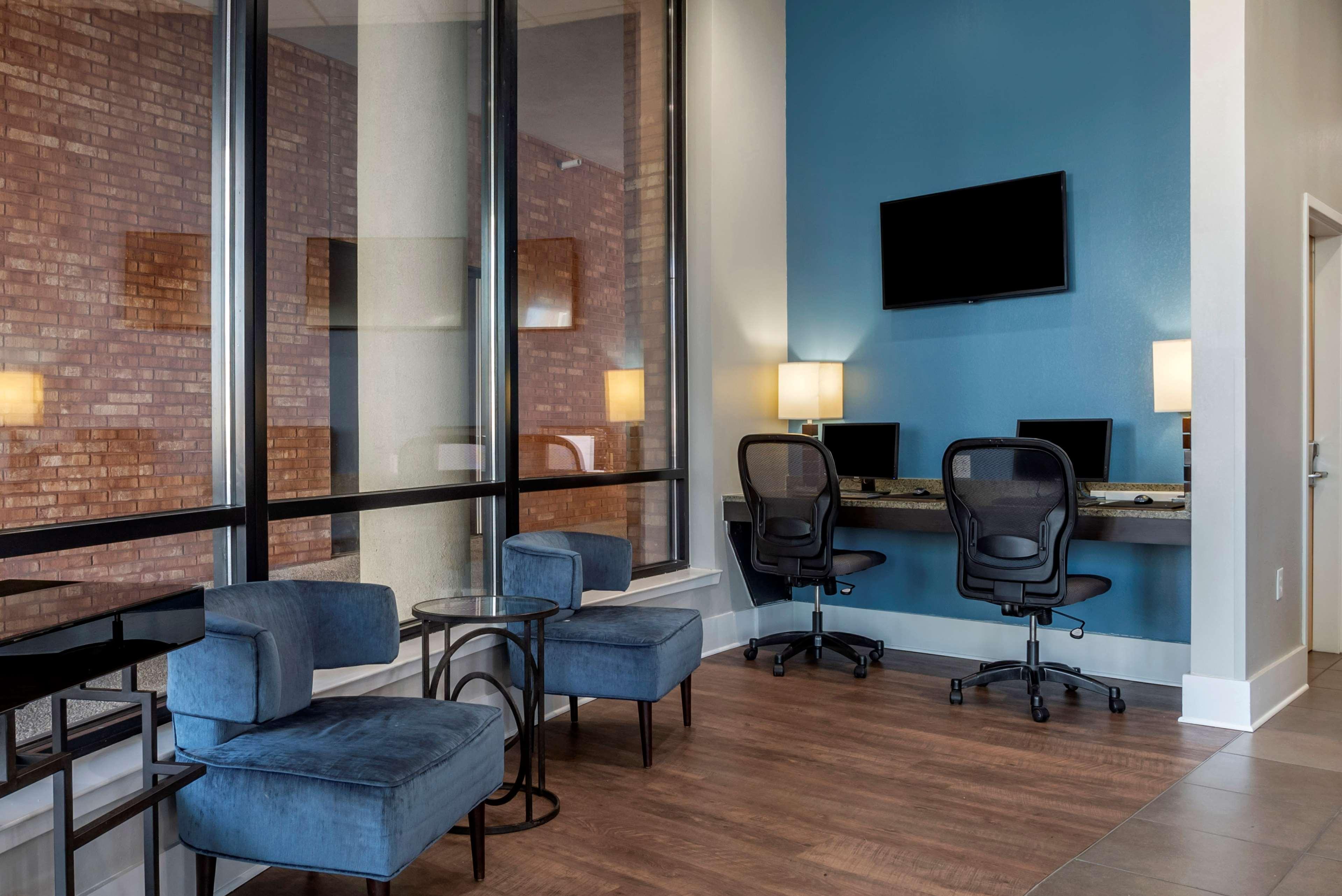 Best Western Plus Philadelphia Airport South - At Widener University Chester Εξωτερικό φωτογραφία